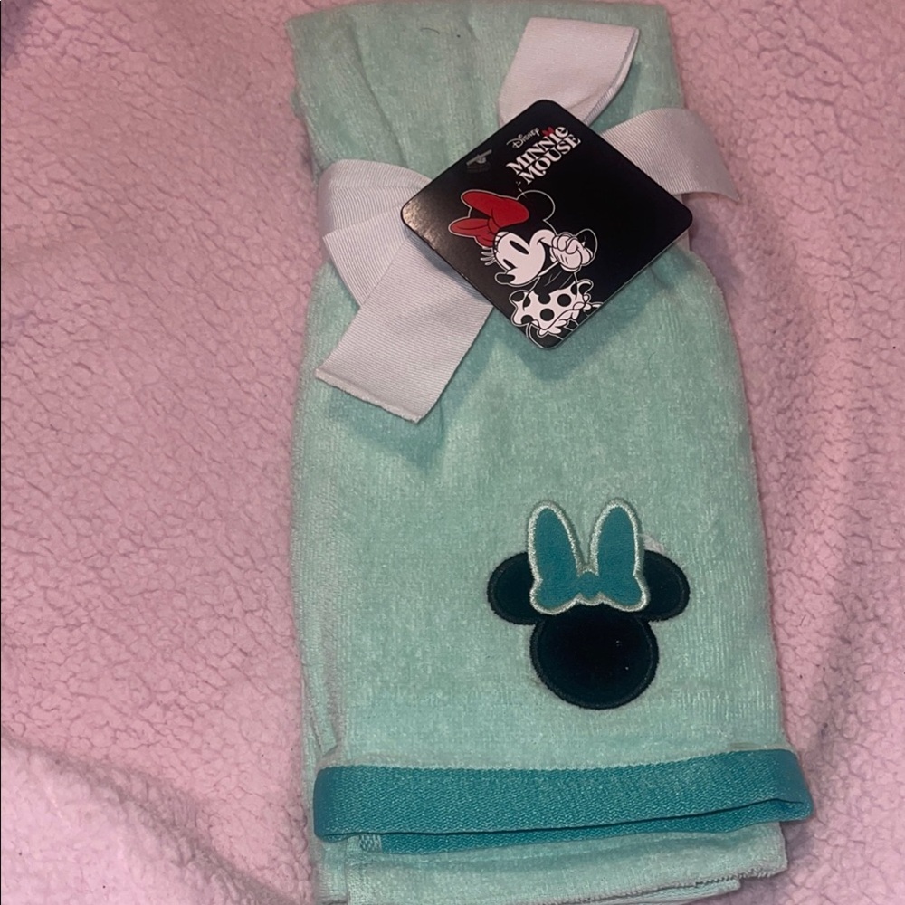 Disney Minnie Mouse 2 pack Towel Set